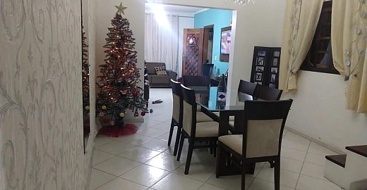 Venda de sobrado em Guarulhos Sobrado