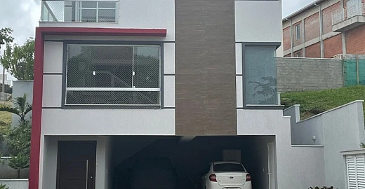 CASA A VENDA -SANTANA DE PARNAÍBA Casa Alto Padrão